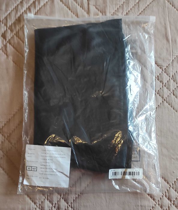 Нова кожена пола  М,Л