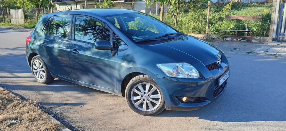 Toyota Auris 4d4