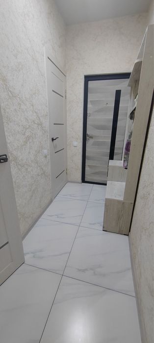 Продается лвух комнатная квартира с условиями Чиланзар 10