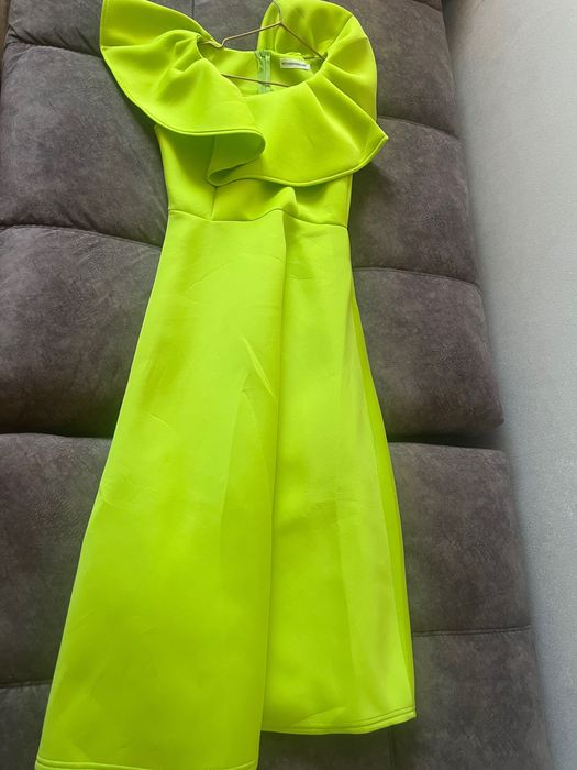 Новое платье, размер L