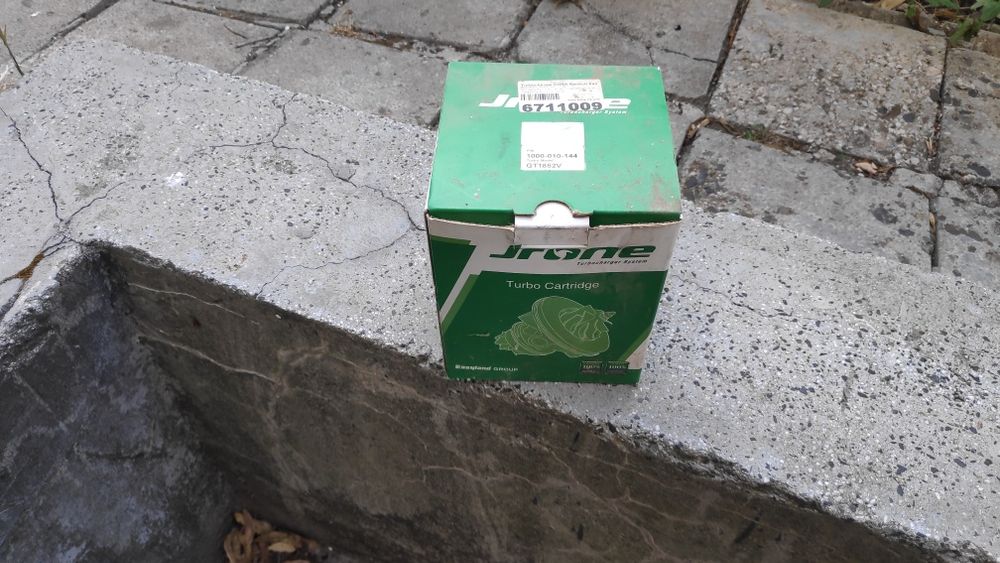 бутала 2 бр. и турбо,валове с повдигачи за Рено Еспейс 4 2,2 DCI 2006