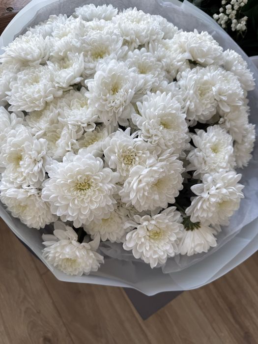 Цветы свежие,гүлдер сатылады