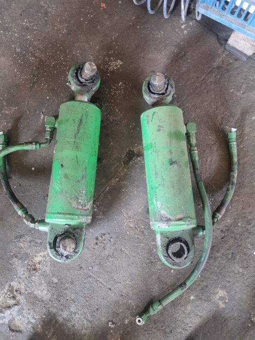 Cilindri Tiranti tractor John deere seria 8400R — poza 2