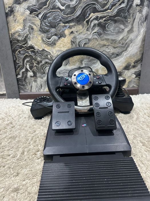 Продам руль игравой за 26000 торг