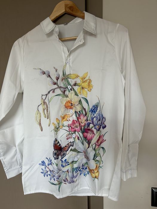 Дамска риза