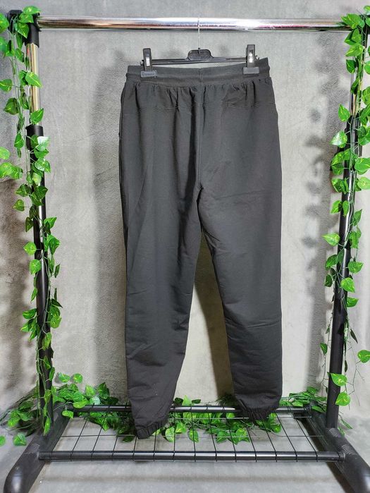 Pantaloni marimea XS