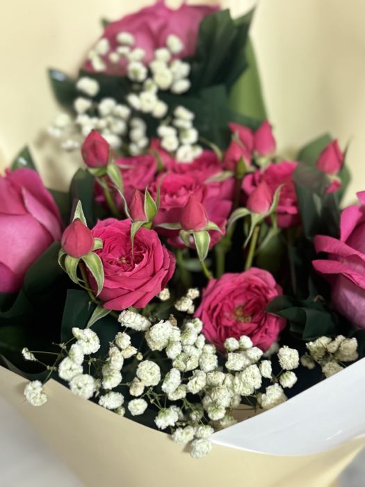 Свежи букет с оформлением