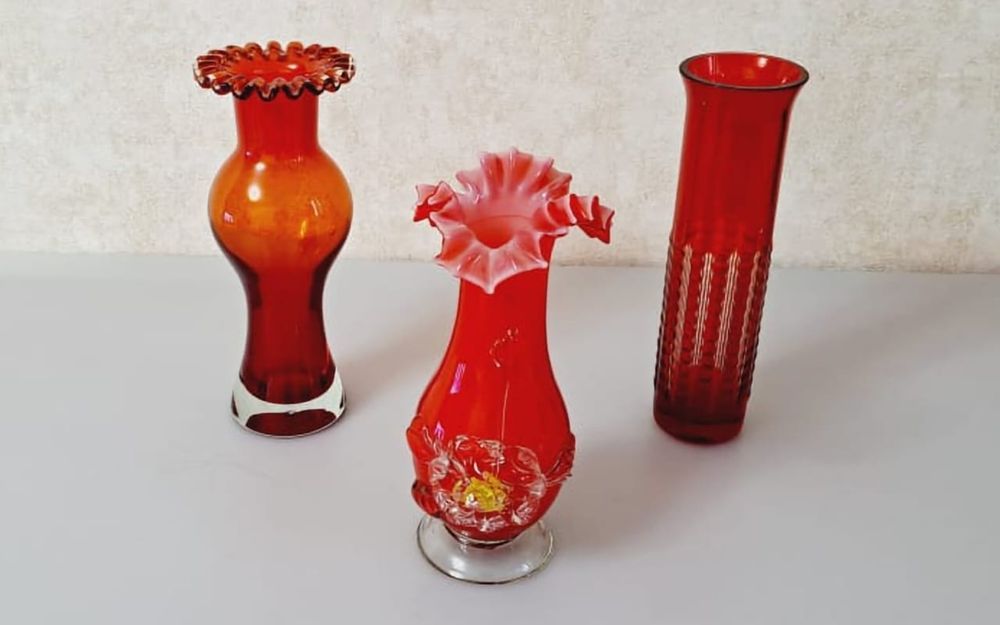 Вазы цветное стекло
