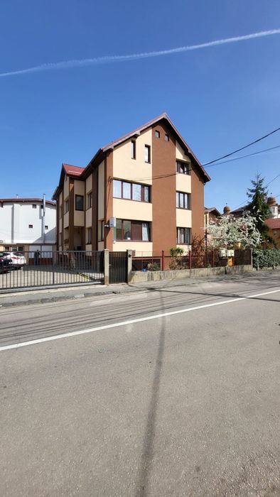 Vand vila in Zorilor