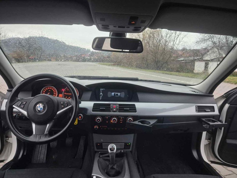 BMW seria 5 E61 an fabricatie 2010
