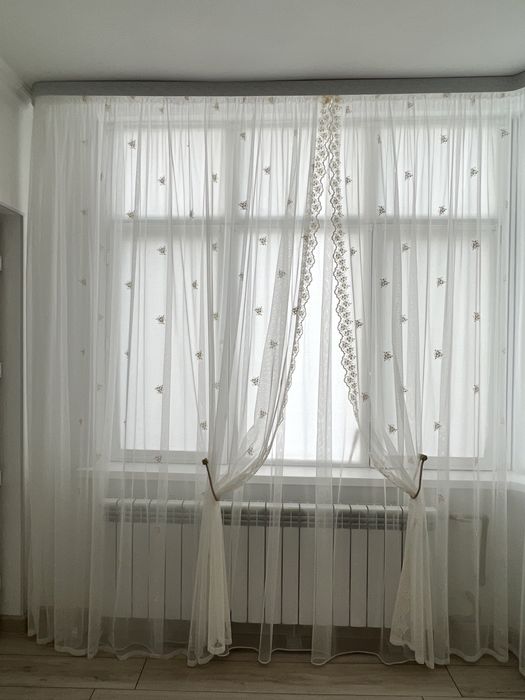Тюли для кухни в белом цвете