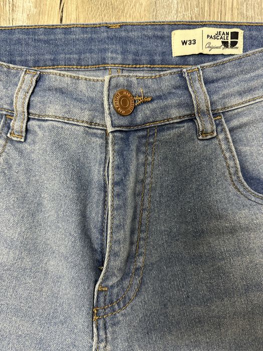 Pantaloni scurți de blug