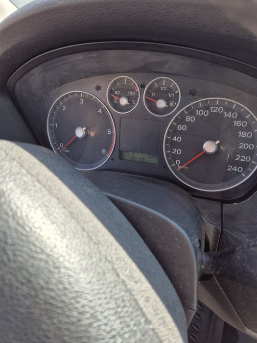 FORD Focus 2006 — imagine 5