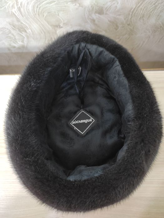 Женский головной убор