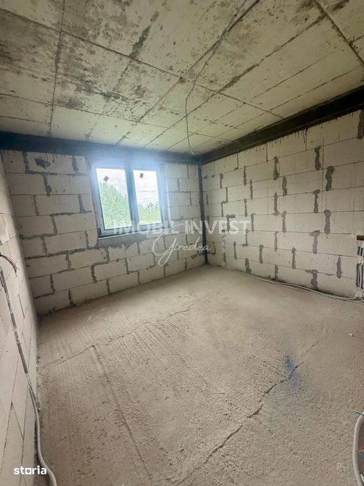 Apartament 3 camere | 70 mp | 2 bai | Parcare | 75.000 Euro