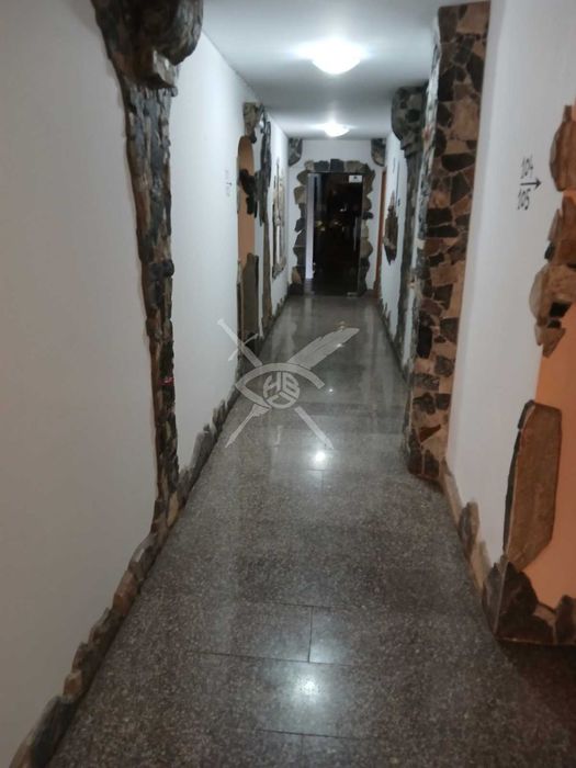 Продава се Двустаен апартамент в к.к. Слънчев бряг - 60 кв.м за 1184 €/кв.м - Снимка #1