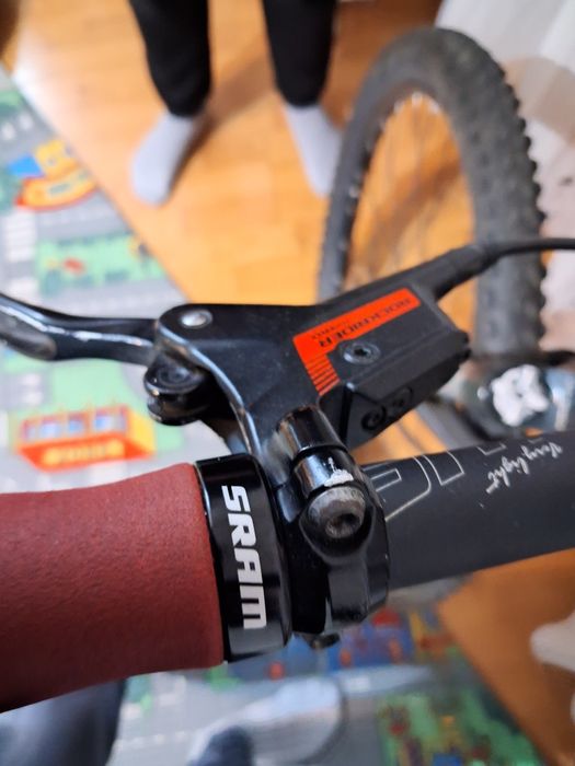 Vând bicicleta ROKRIDER 540 2023