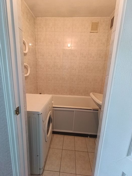 Продается 3х ком кв Ауэзова 252