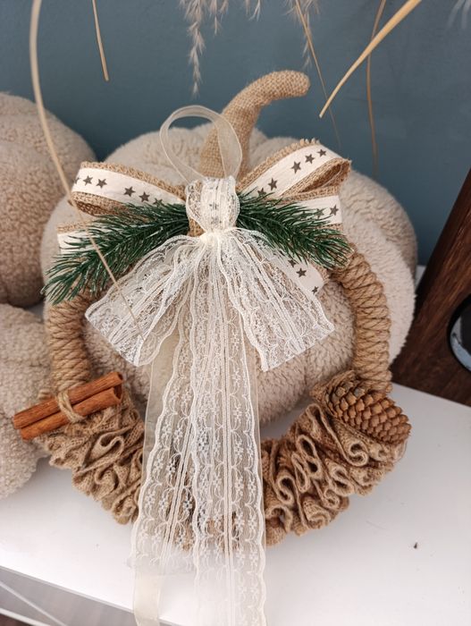 Коледни венци ръчна изработка