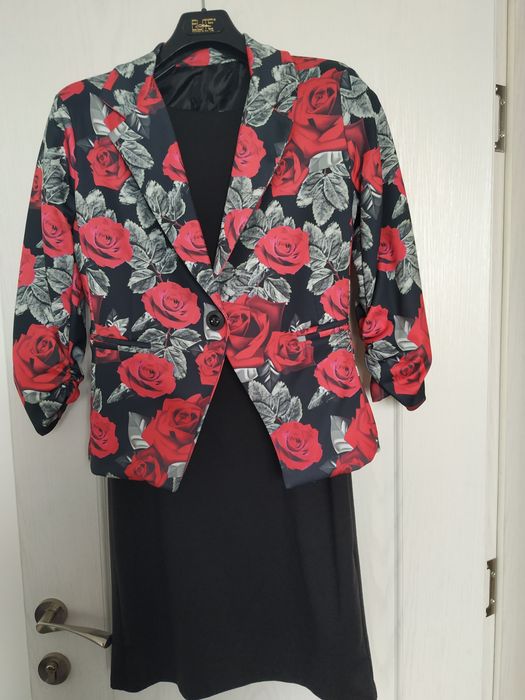 Дамски рокли за специални поводи