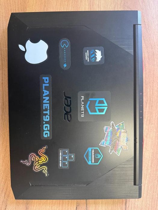 Laptop Gaming Acer Nitro 5 AN515-44 cu procesor AMD Ryzen 7 4800H -A-