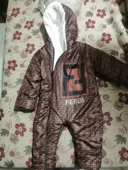 Зимний комбинезони весенний  для мальчика и тд