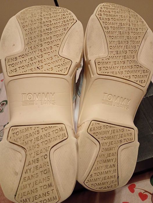 Pantofi sport Tommy Hilfiger nr.39