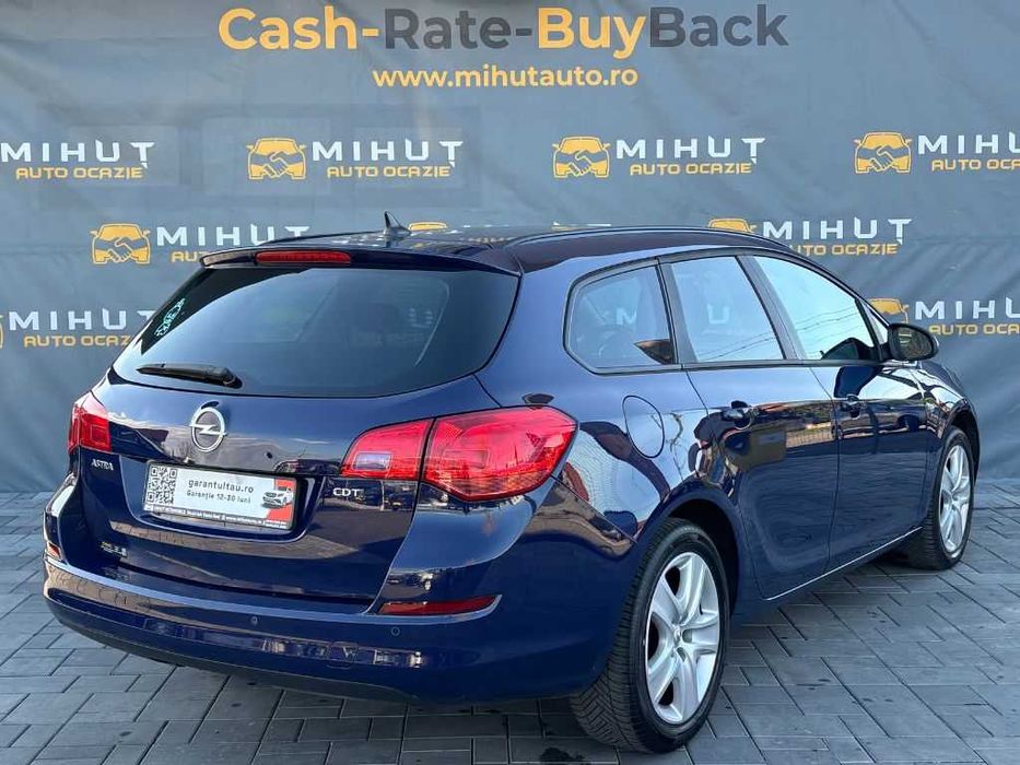Opel Astra J 1.7 Diesel [110 CP] 2011 Euro 5 | Rate fixe | Garantie