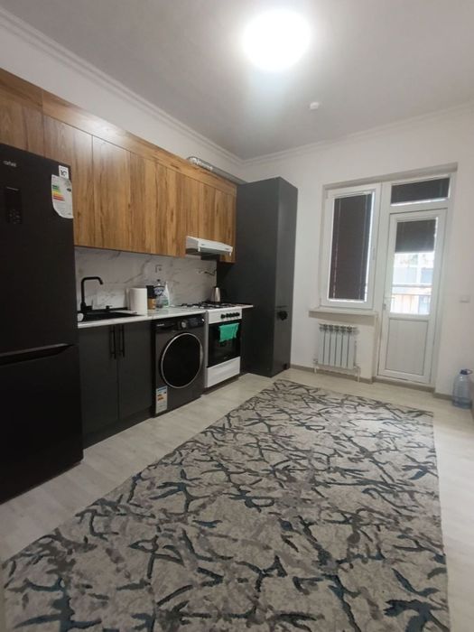 Qizlarga kvartira bor chinor metro yaqin bir xona beriladi