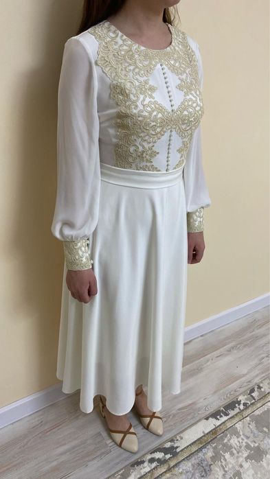 Ақ койлек сатылады