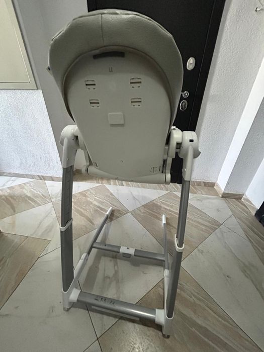 Детский стульчик для кормления