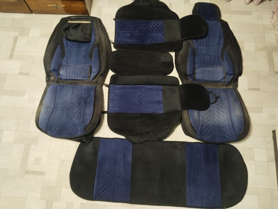 Продам авточехлы