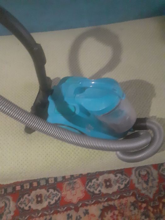 Продаётся пылесос