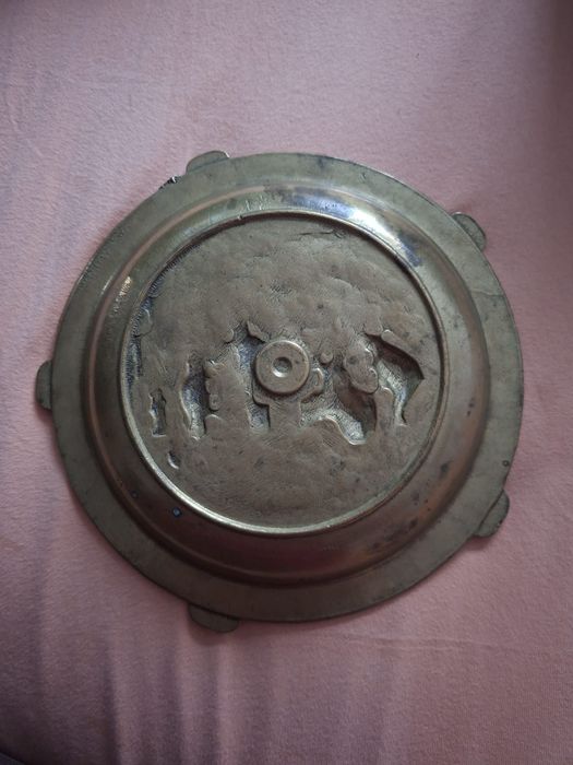 Obiecte vintige,casca,fier de calcat,scrumiera