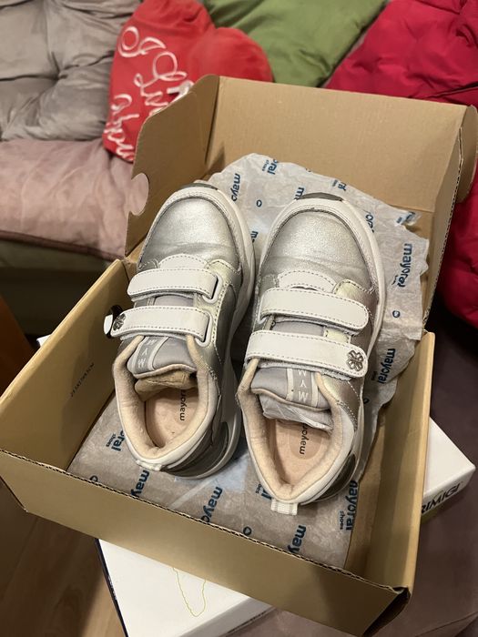 Детски спортни обувки MAYORAL естествена кожа