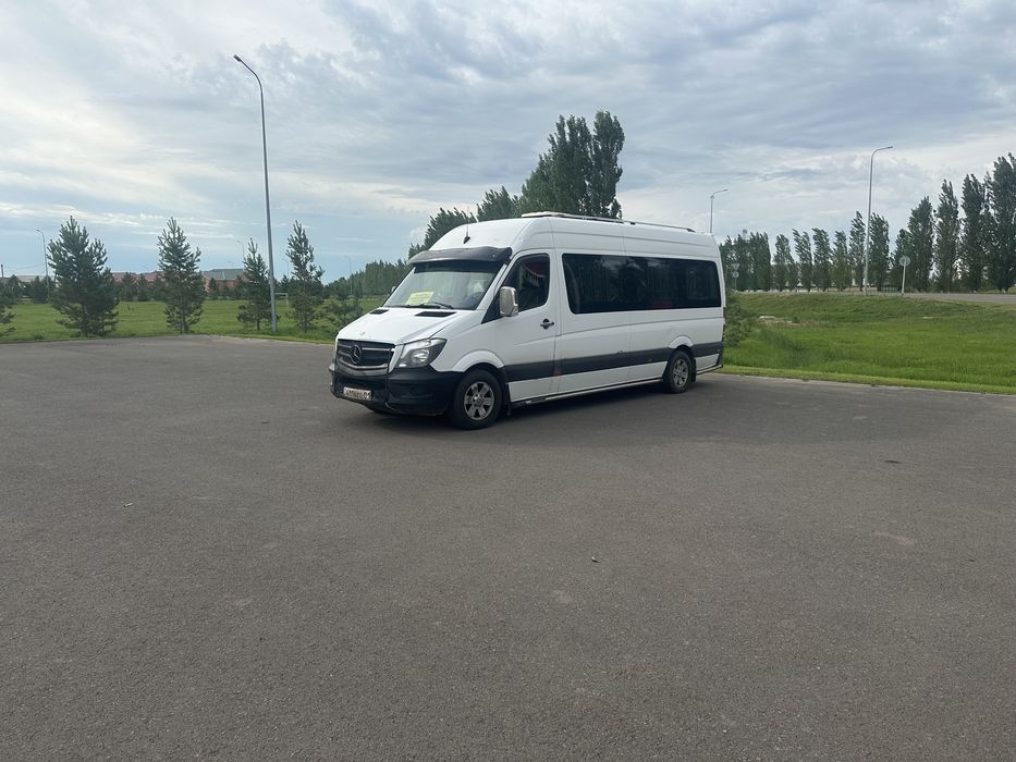 Продам машину мерседес спринтер
