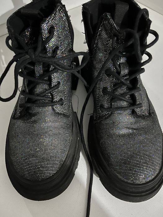 Ботинки весенние Zara