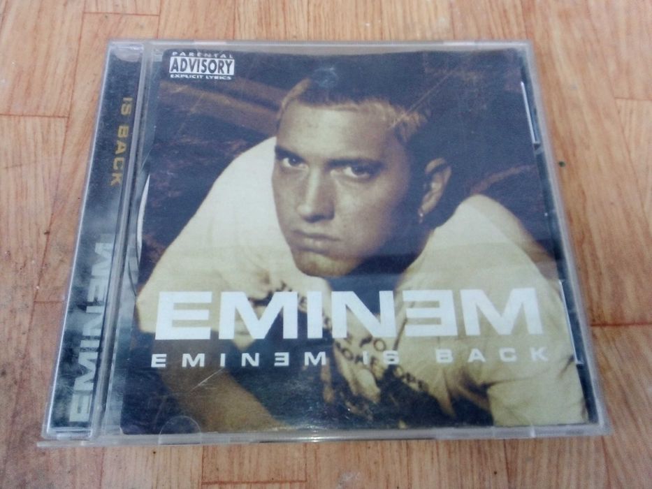 Музикален албум на EMINEM 2004г.