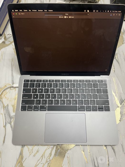 Macbook air i5 хорошее состояние