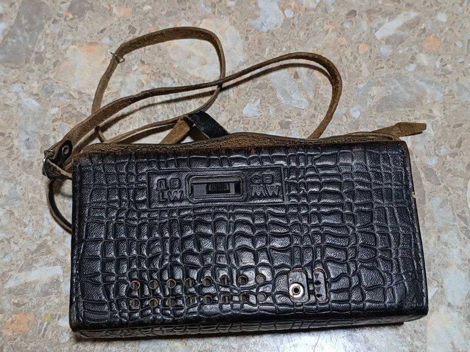 Советский портативный транзисторный радиоприёмник «Селга-405». РАБОЧИЙ