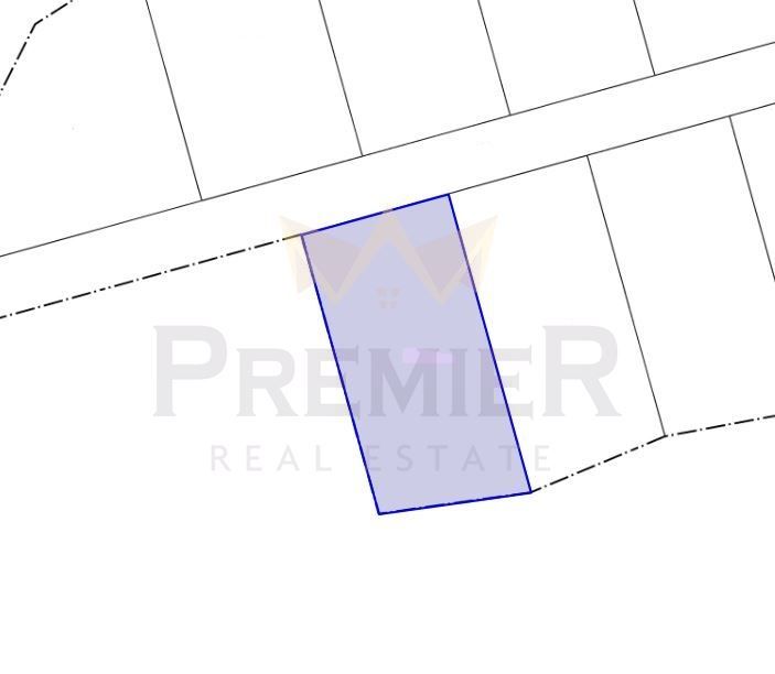 Продава се Парцел в с. Шкорпиловци, Област Варна - 700 кв.м за 8 €/кв.м - Снимка #1