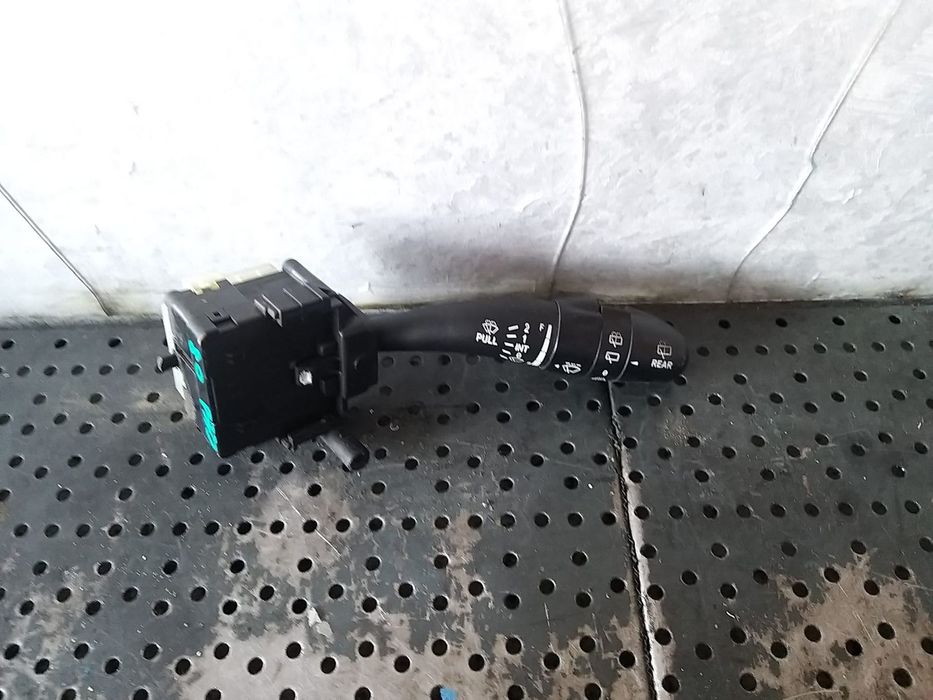 Maneta stergator parbriz kia ceed 1 ed 934201h200