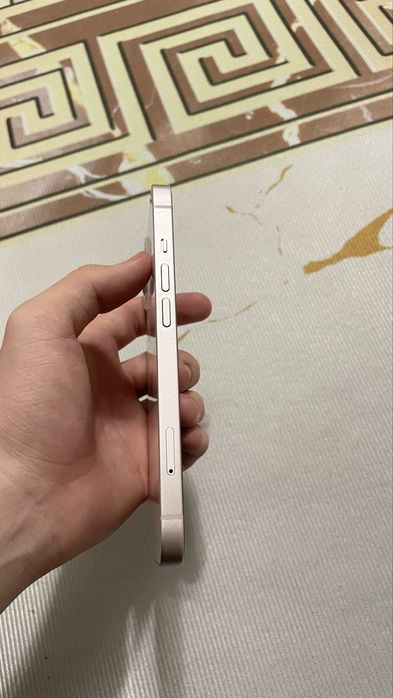 Продам iPhone 13 128gb