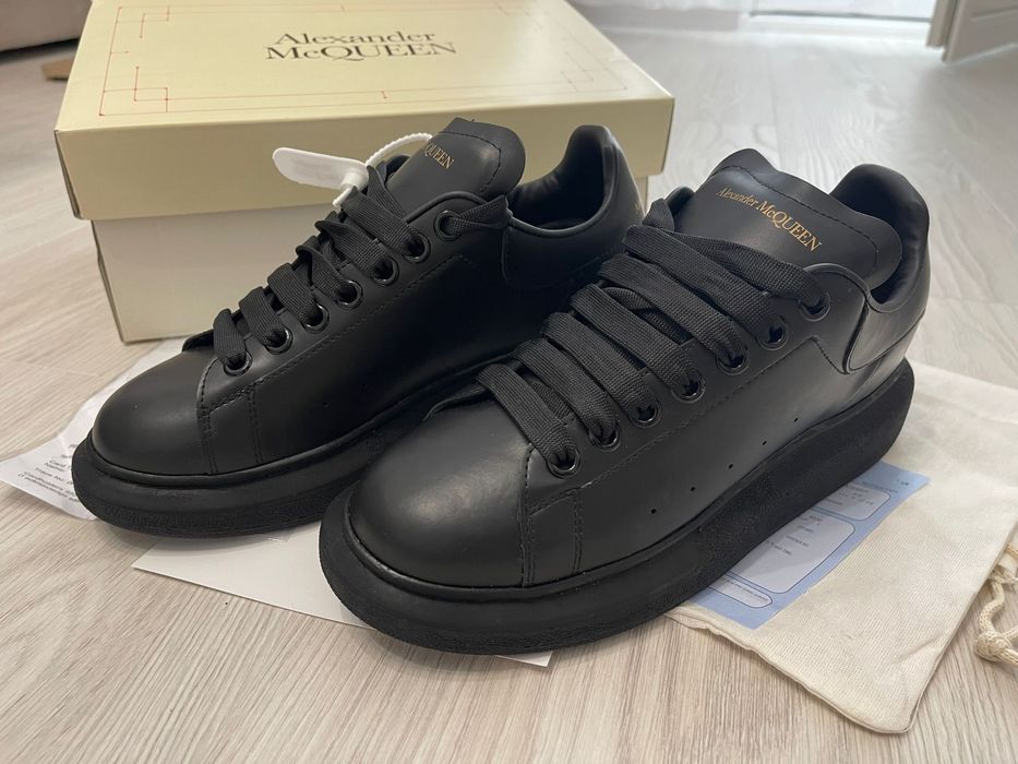 Adidasi ALEXANDER MCQUEEN l Produs NOU Unisex Fete Adidasi Baieti Fete | Unisex | Adidasi model NOU 2026 | Calitate PREMIUM | Alexander Mcqueen NEGRU