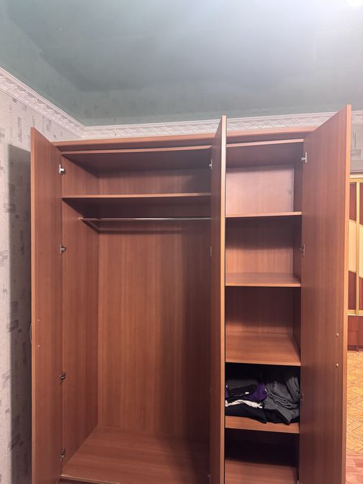 Продается   шкаф