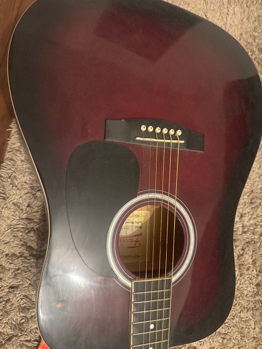 Vand chitara acustica