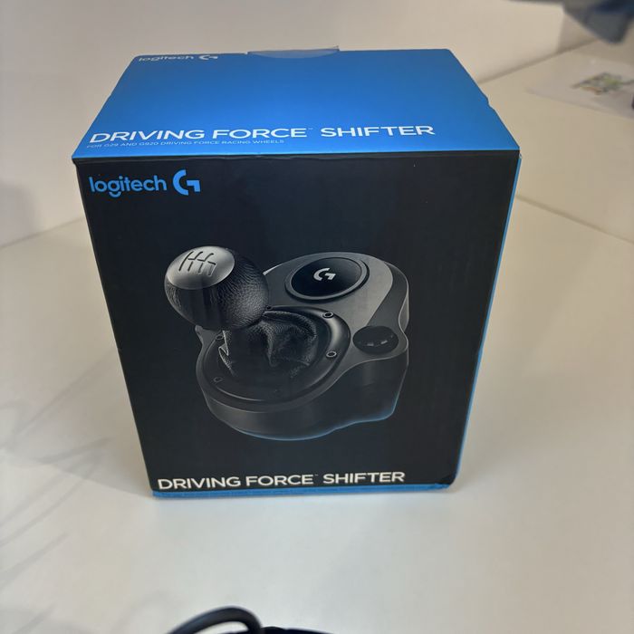 Schimbator Logitech Driving Force