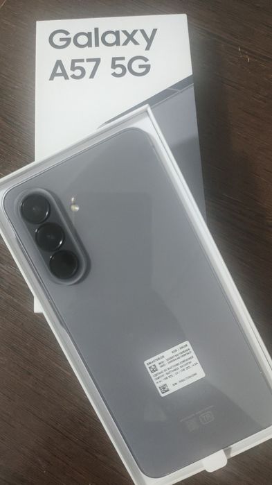 Продам Samsung galaxy A57