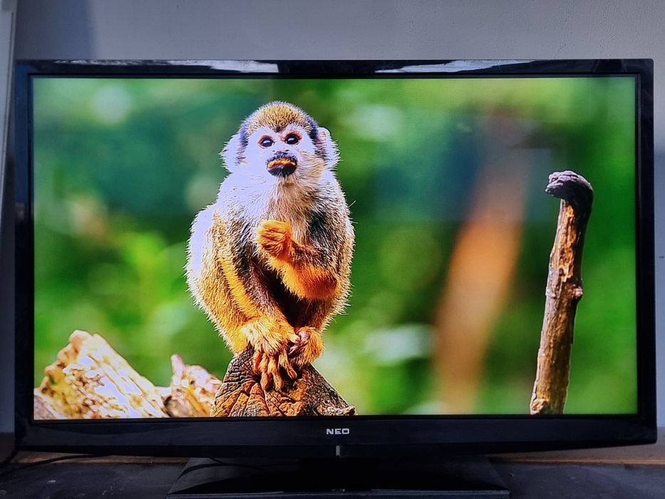 Телевизор / Neo - 32" - FullHD , Цифрова + Ефирна