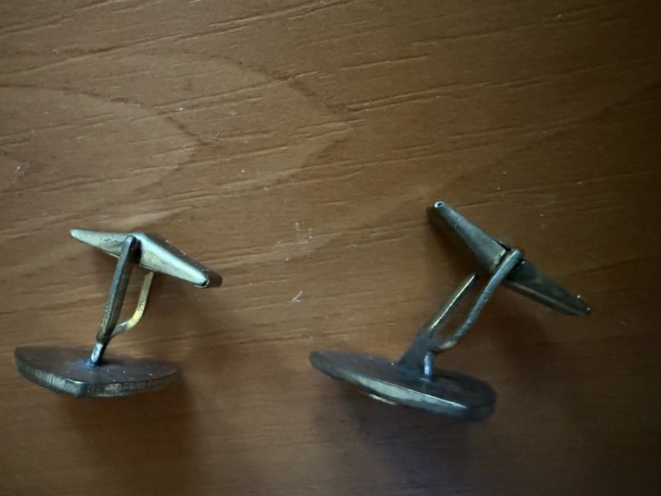 Старинни месингови копчета за ръкавели